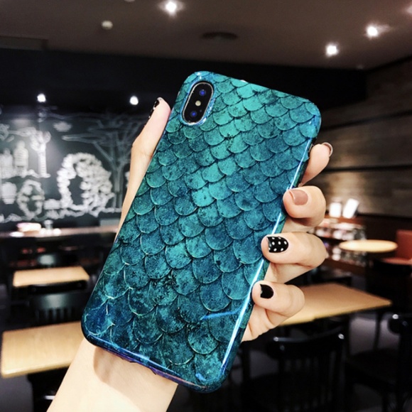 🧜♀️Mermaid Holographic iPhone case - Picture 7 of 8